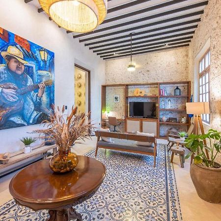 Casa Trova En Santa Lucia Centro, Merida Bagian luar foto